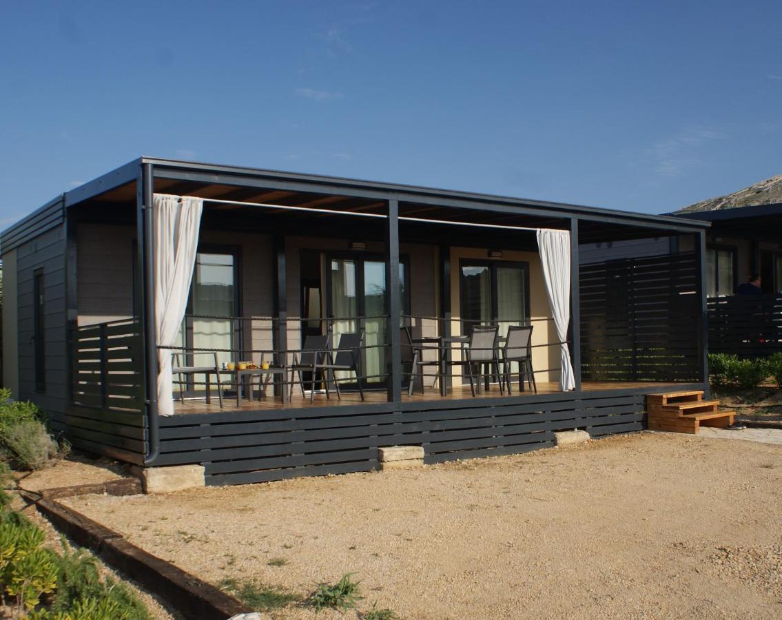 Sweet Dreams Mobile Home, Terra Park Spiritos Campsite Kolan