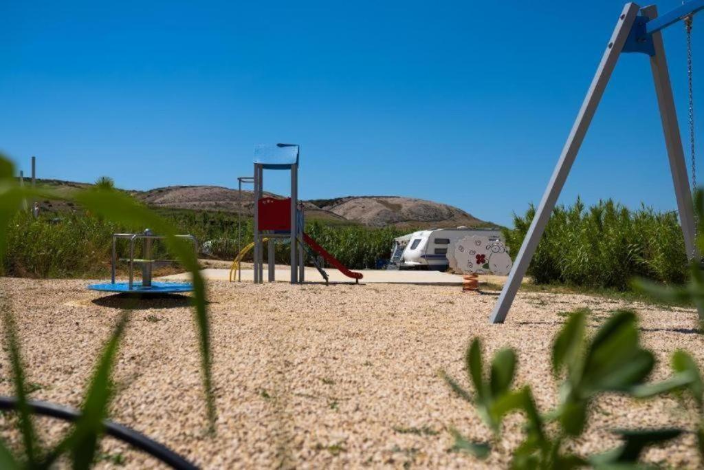 Campsite Sweet Dreams Mobile Home, Terra Park Spiritos