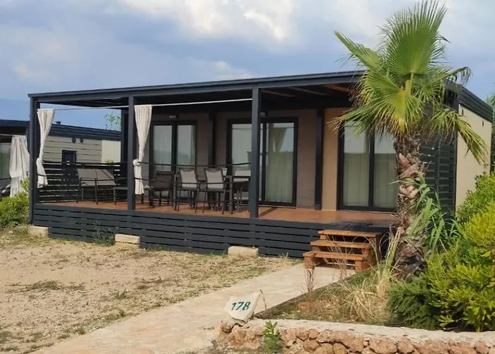 Sweet Dreams Mobile Home, Terra Park Spiritos